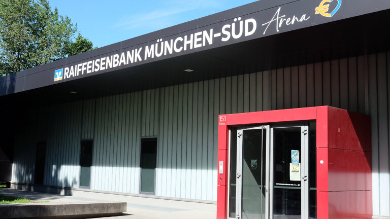 TSV Solln Sporthalle Eingang